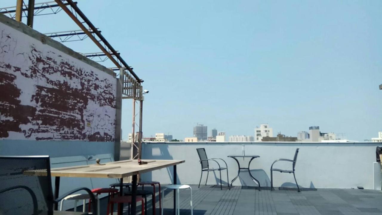 Loft18 Hostel Tainan Exterior photo
